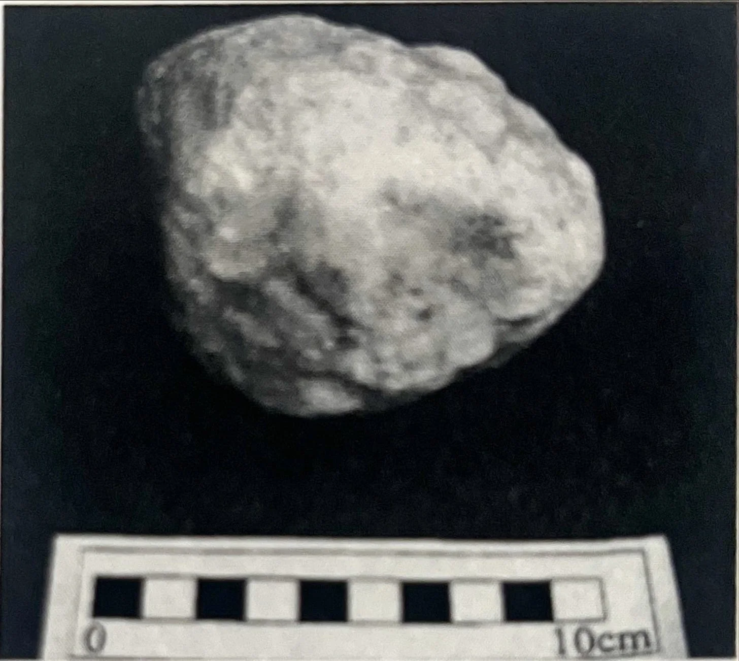 Quartz Stone used to make birkutas. (Source: The Archeology Of Ancient Eritrea: pg 147)