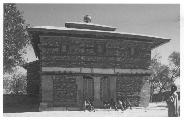 71 Debra Damo, external view of the large church from the west, 1993.