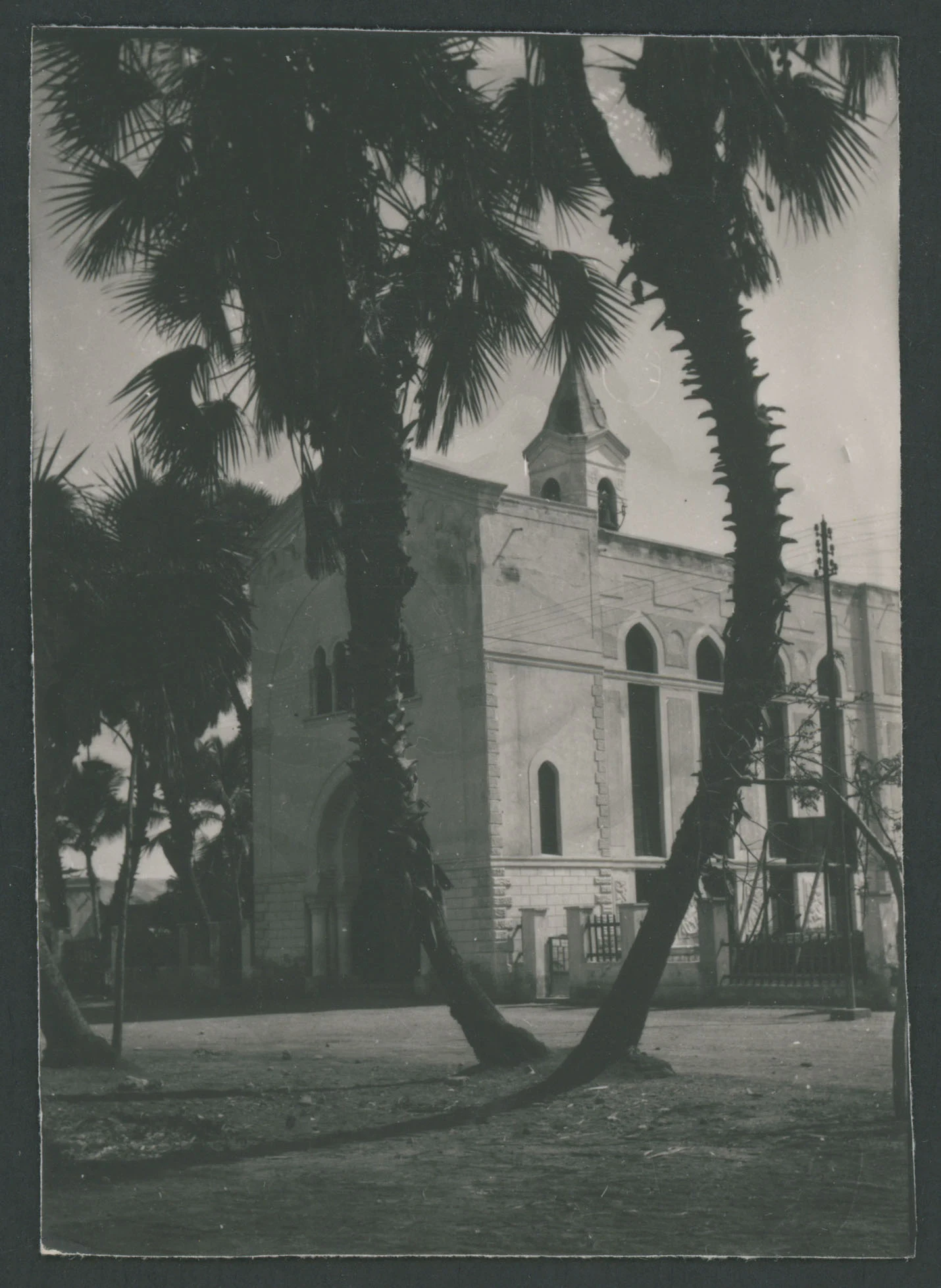 Massaua in Eritrea
1 provino fotografico : gelatina a sviluppo
Titolo attribuito dal catalogatore, desunto da foto 208