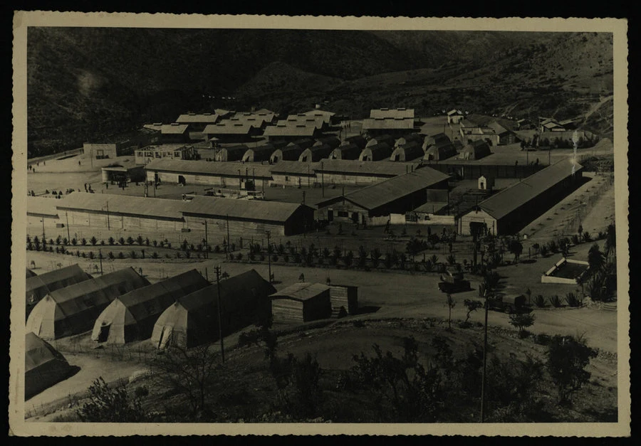 Stabilimento avicolo "Ardizio" a Mai Habar. Il campo e la stazione di bonifica. Visita di S.E. Daodiace. 1938