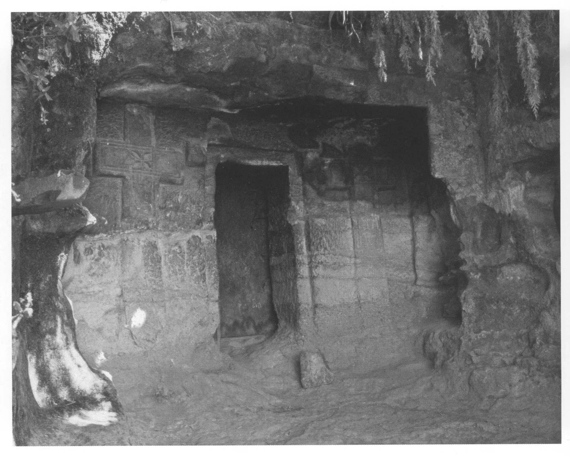168 Kankanet Mika’el, the outer entrance, flanked by large carved Latin crosses, 2006.