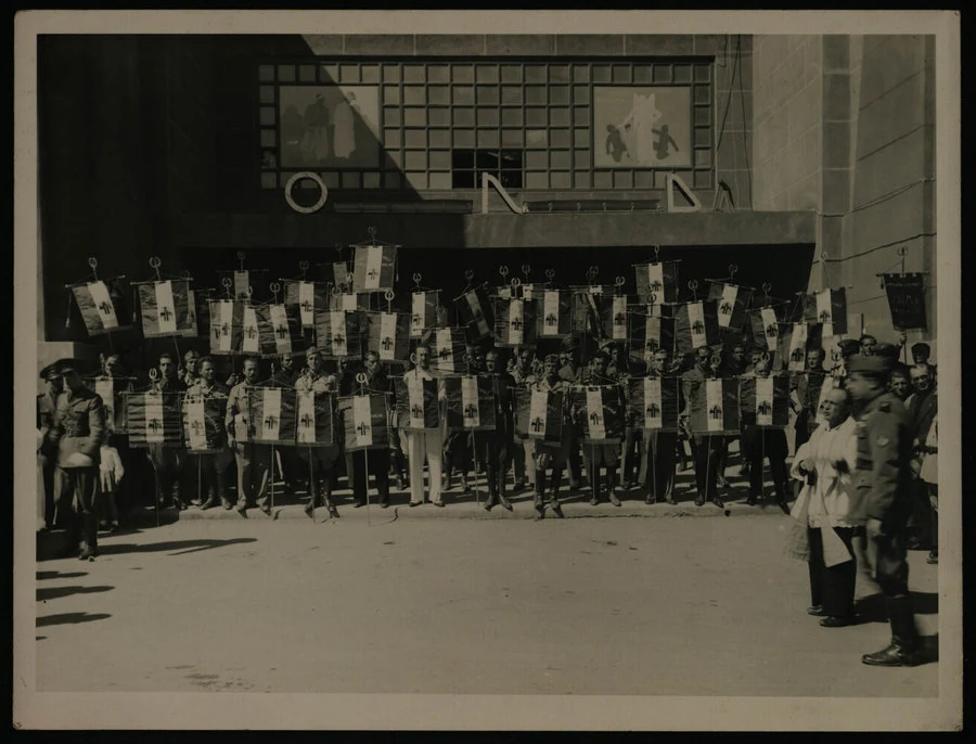 Studio Cav. S. Manfredino, Asmara. Inaugurazione ufficiale labari. 21/4/1939
