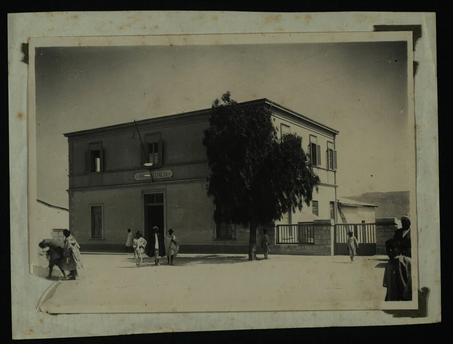 Adi Caieh. Palazzina, uffici e alloggio