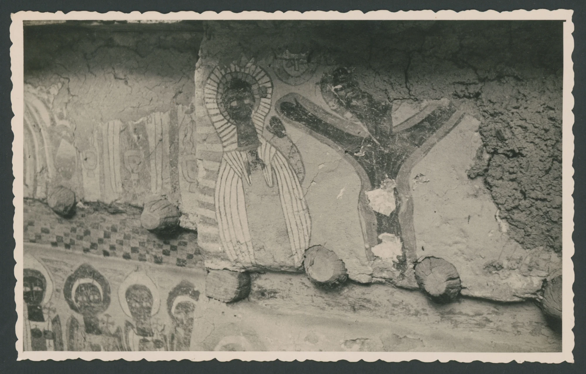 Affresco copto in Eritrea
1 fotografia : gelatina a sviluppo
Titolo attribuito dal catalogatore