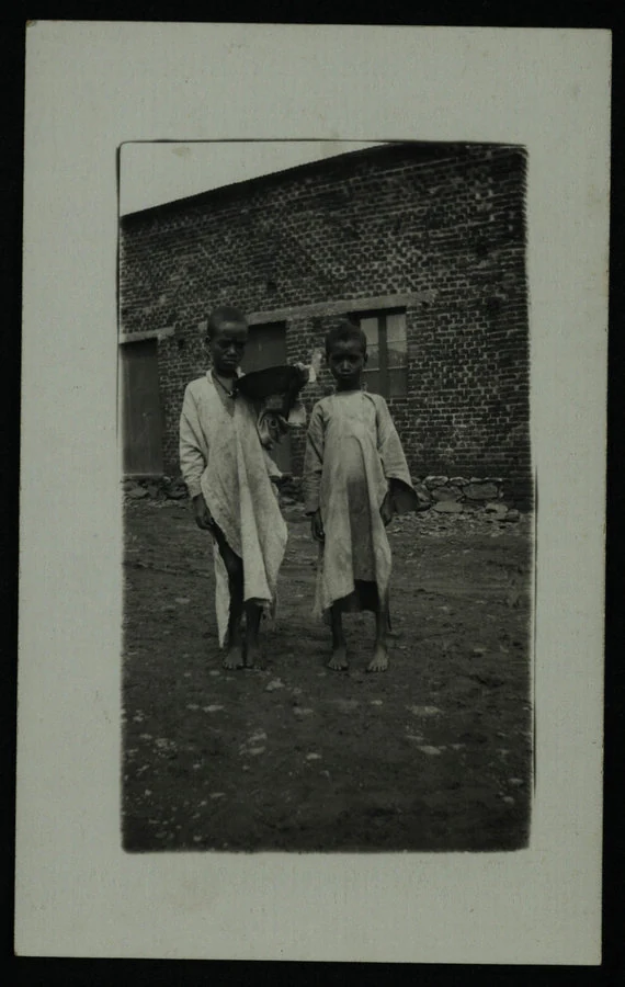 Adi Ugri. Bambini indigeni. giugno 1935