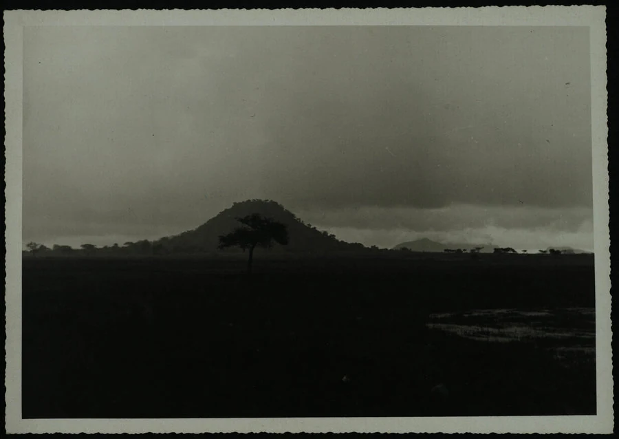 Laboratorio Fotografico Governatoriale dell'Eritrea. Enda Selassiè. Panorama