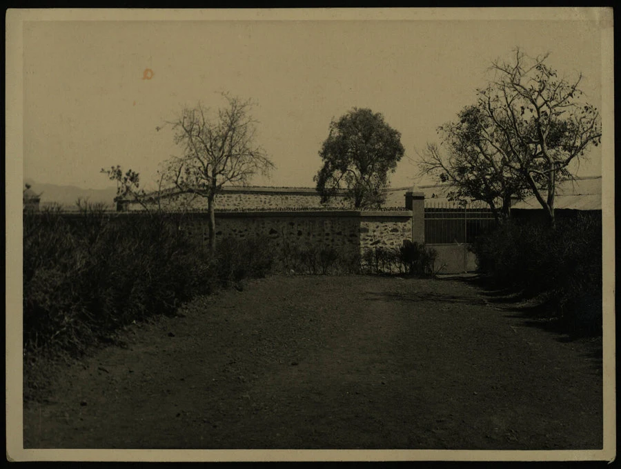 E. Fiorentini, Adi Ugri. Adi Ugri. Lavori di ripristino al Forte "Arimondi". Adattamento a carcere per indigeni. Direzione lavori: Ufficio delle Opere Pubbliche. Impresa: geom. Alberto Marcai. 1937