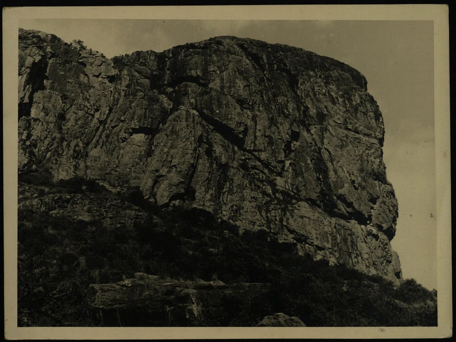 Laboratorio Fotogratico Govenatoriale dell'Eritrea. Adua. Il monte Rajo