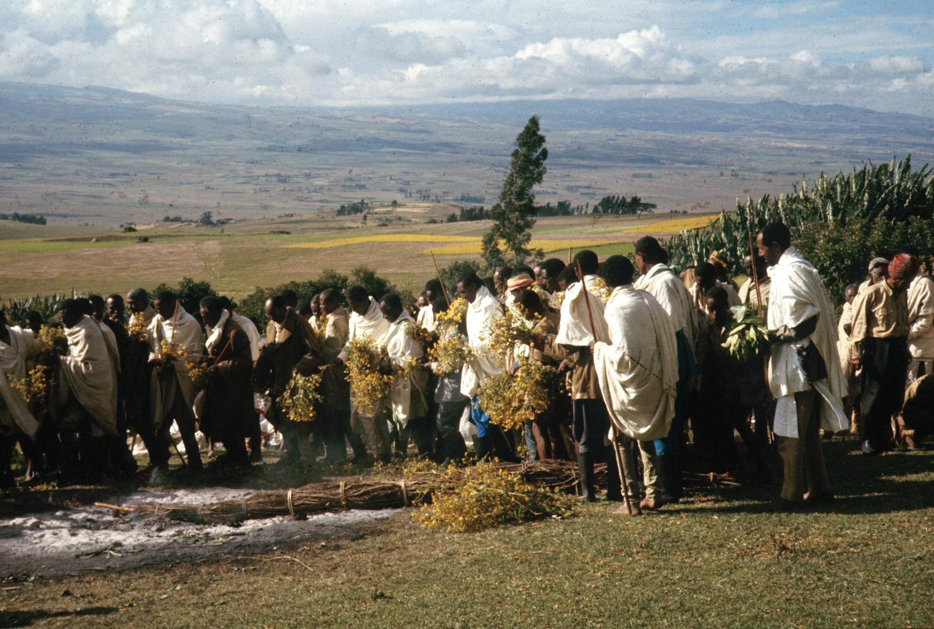 Men Observe Ritual of Going Around in a Circle at Meeting with Spirit Medium (K'allu)