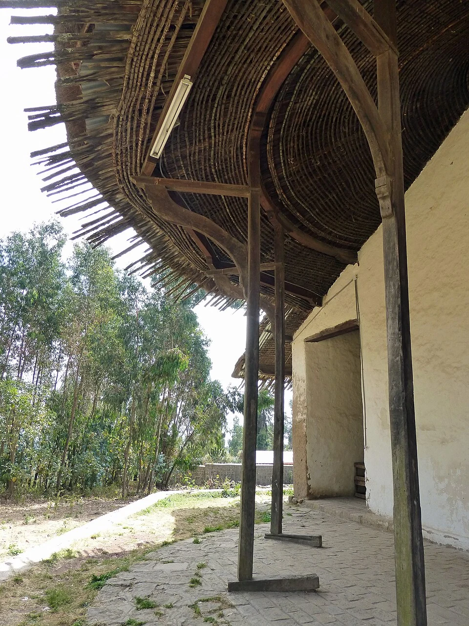 Menelik II's Palace, Entoto: veranda posts and roof framing.