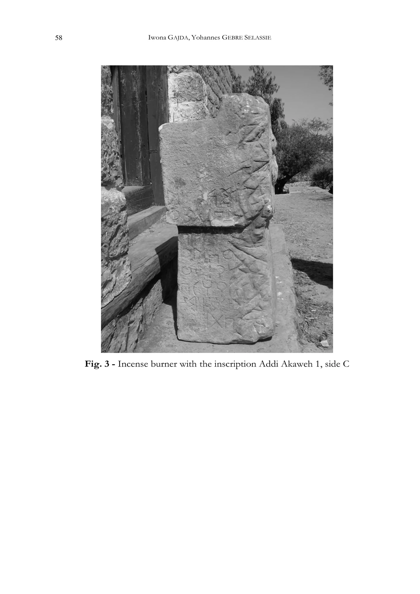 DM'T - A Pre-Aksumite Inscribed Incense Burner and Some Architectural Ornaments from Addi Akaweh (Tigrai, Ethiopia) — PDF page 11