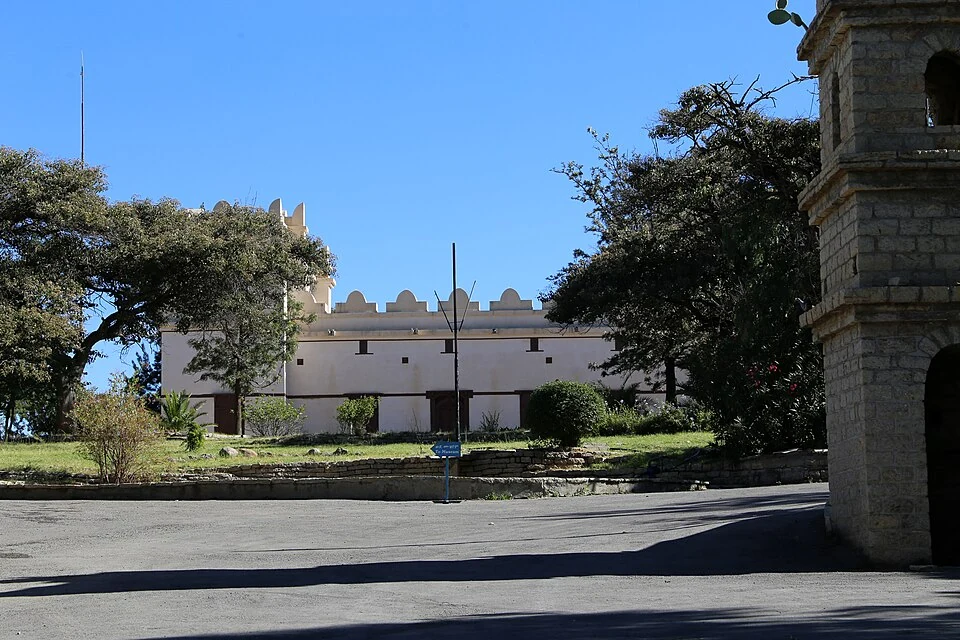 Yohannes IV Palace: courtyard and entrance façade.