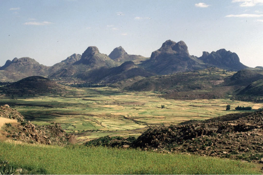 Landscapes and Landforms of Ethiopia — illustration 1, PDF page 172