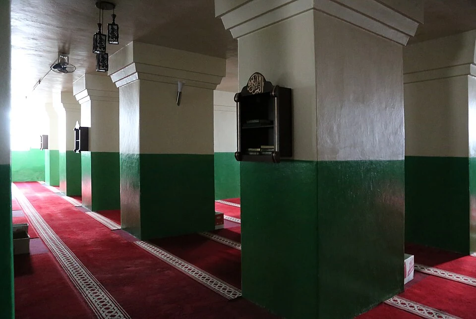 Jamia Mosque, Harar: interior pier and moulded capital.