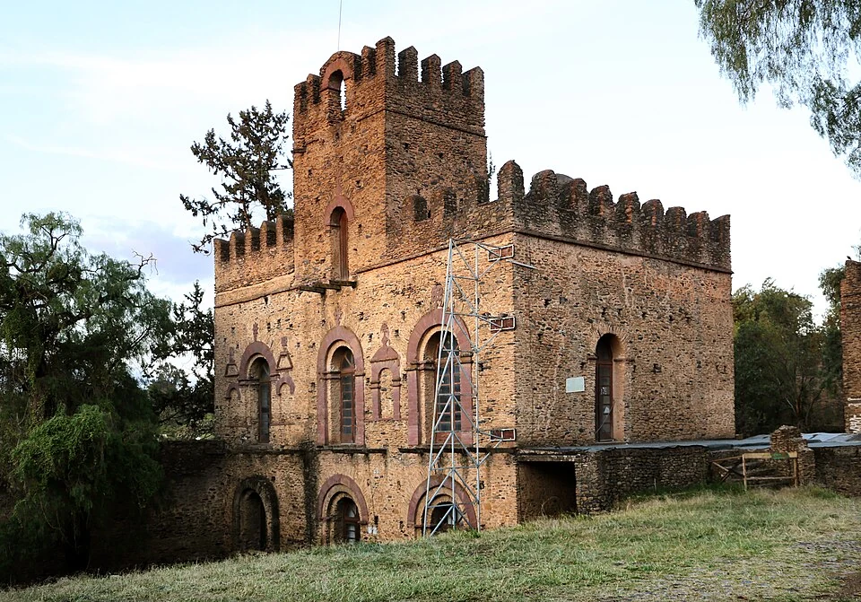 Mentewab’s Castle: arched façade, corner tower and exterior stair.