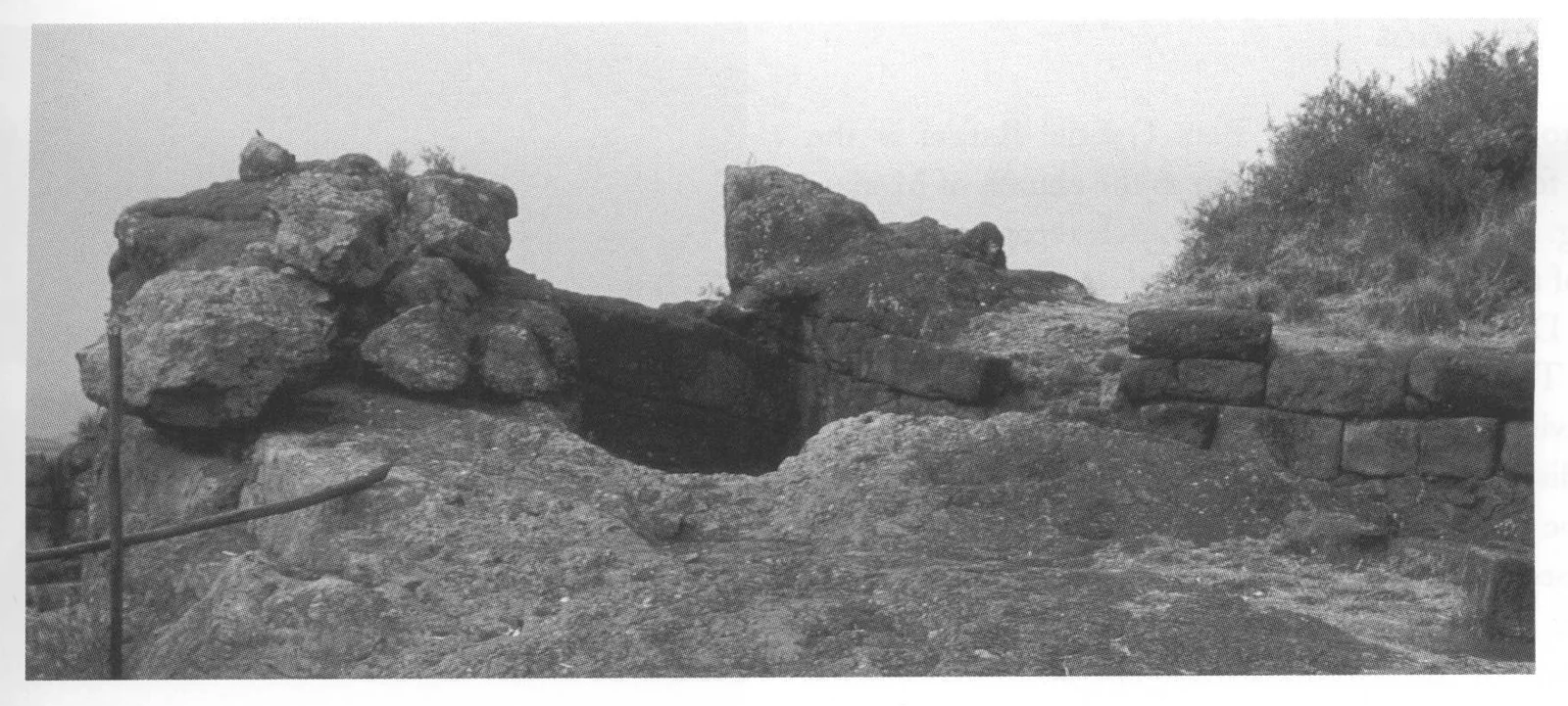 Beta Gabriel-Rafa’el, the area of the northeastern entrance, from the northeast, 2007. Note how the approach to this entrance was protected by a wall of large stone blocks.