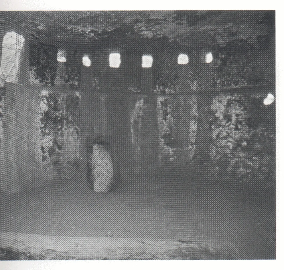 Bethlehem, inside the circular chamber, 2006.