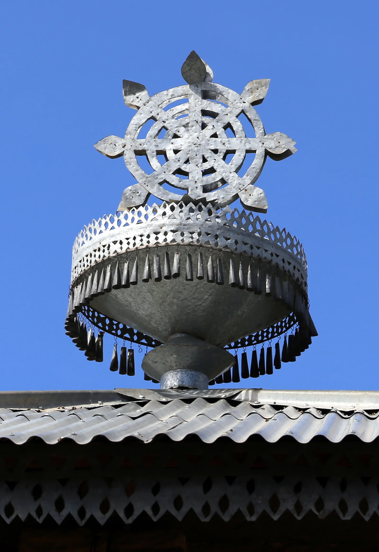 Yeha, chiesa di abuna aftse, cimiero
