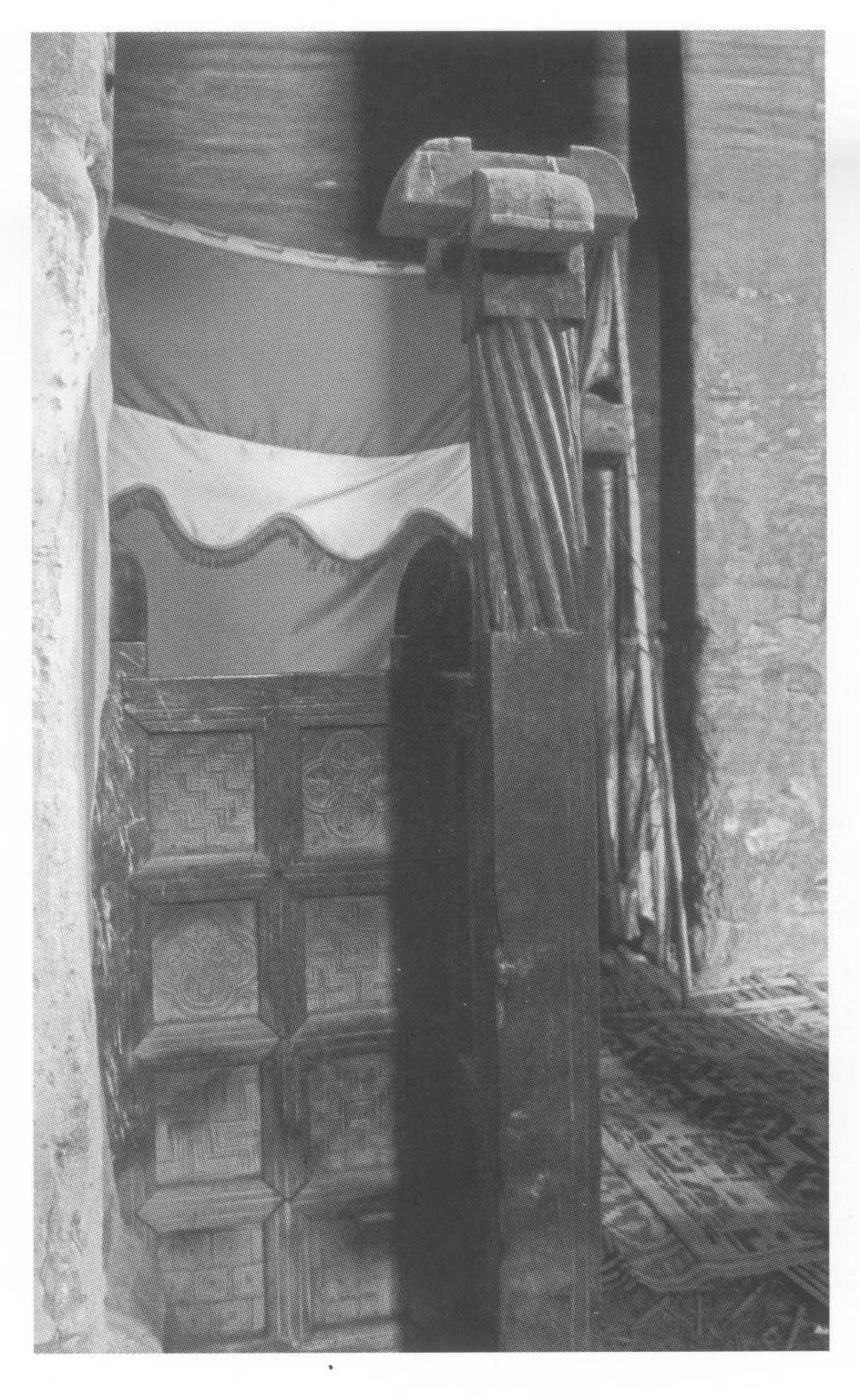Mika’el Amba, detail of the wooden screen, 2006. Note that it has been reassembled with both components of the bracket-capital upside-down.